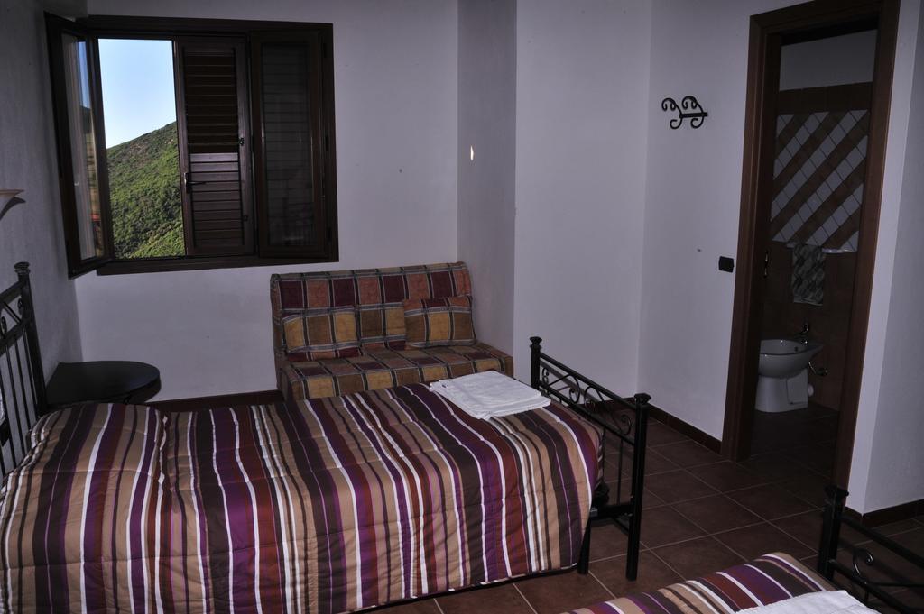 Agriturismo Rocca Su Moru Villa Arbus Luaran gambar
